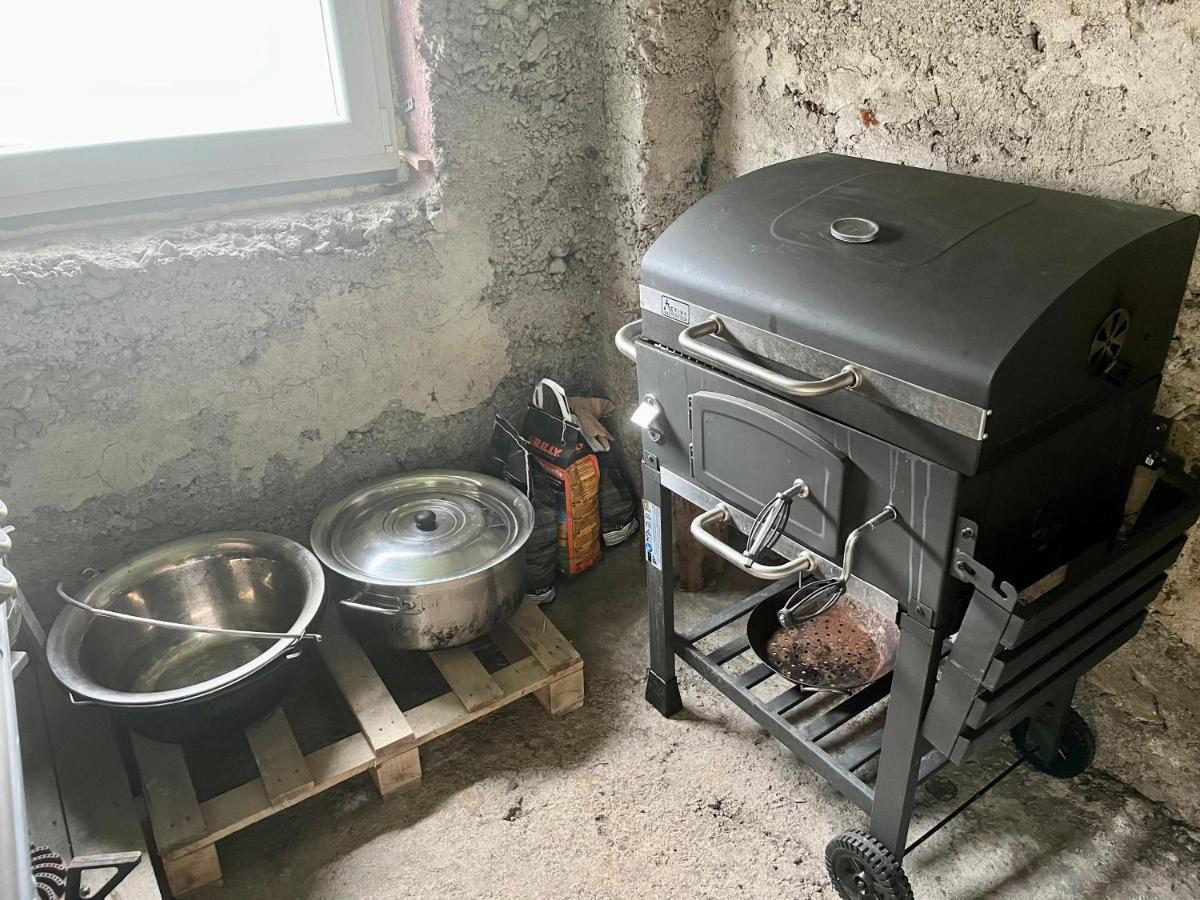 Prosiek Apartmanovy Dom Adas מראה חיצוני תמונה