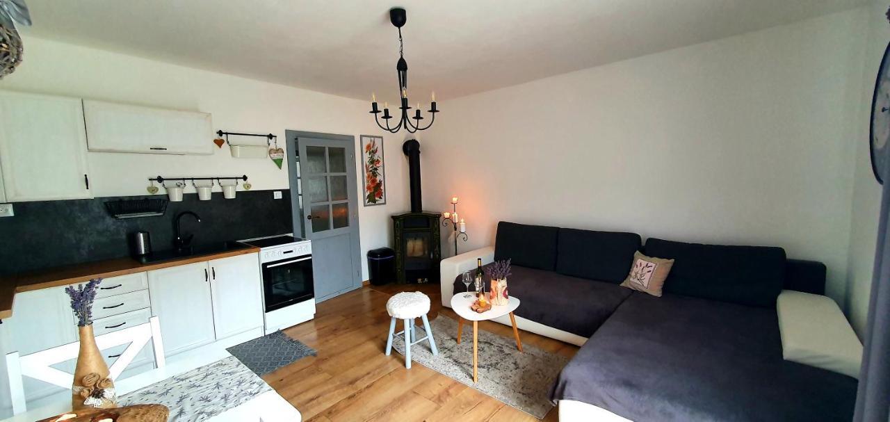 Prosiek Apartmanovy Dom Adas מראה חיצוני תמונה